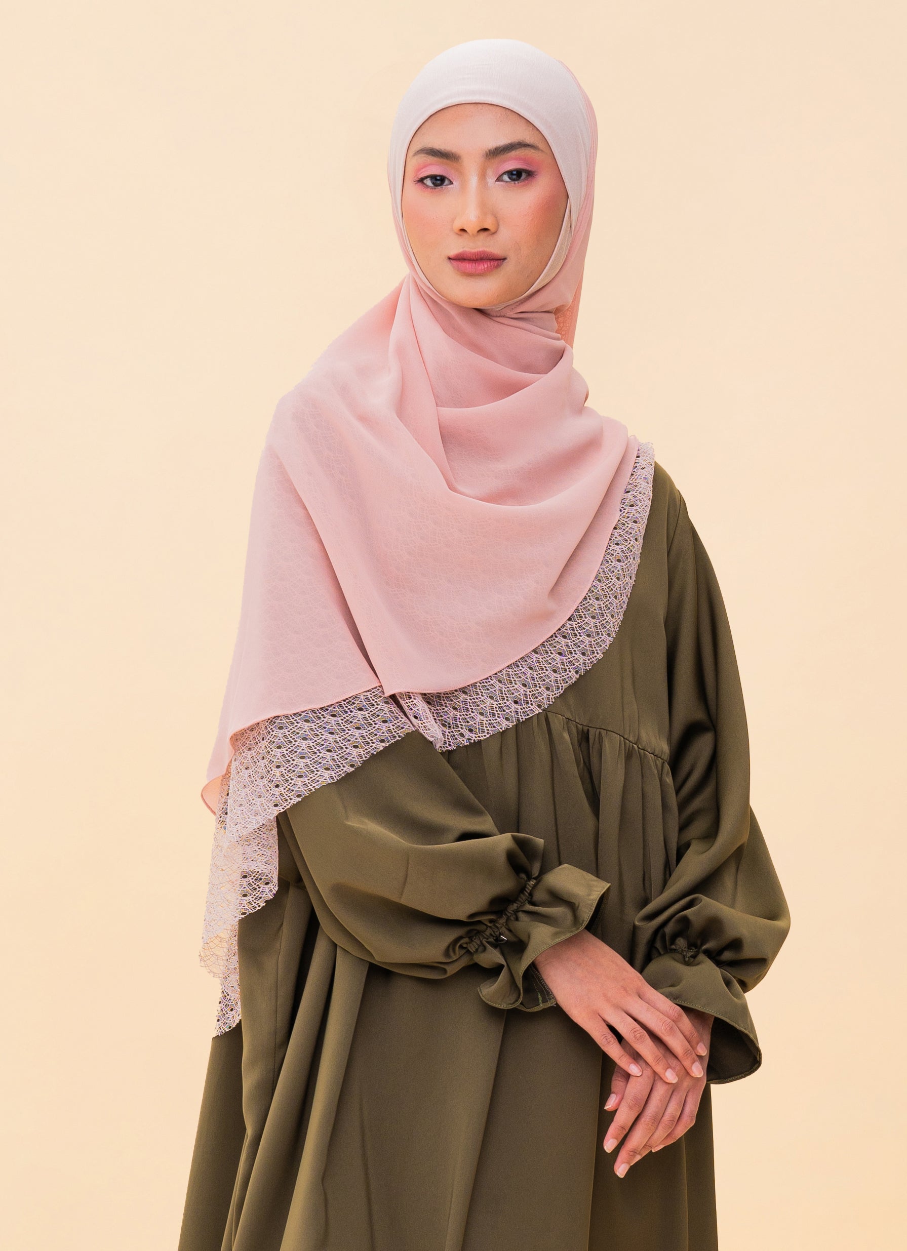 Haniya asymmetrical Khimar with lace (2 types of lace) – PU3 Design