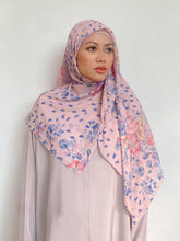 Load image into Gallery viewer, ‘Elara’ - Blooming love in soft pink blue