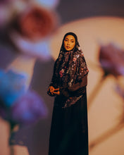 Load image into Gallery viewer, Tahira in black floral Khimar