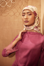 Load image into Gallery viewer, ANGELONIA soft magenta asymmetrical lace kurong