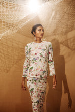 Load image into Gallery viewer, JAMESIA round neck soft purple lace Kurong