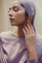 Load image into Gallery viewer, Uneven Oval-like Earrings