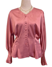 Load image into Gallery viewer, PU3 Pleated Blouse