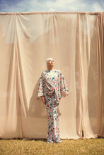 Load image into Gallery viewer, WAFIYA misty pink floral tie up Kurong